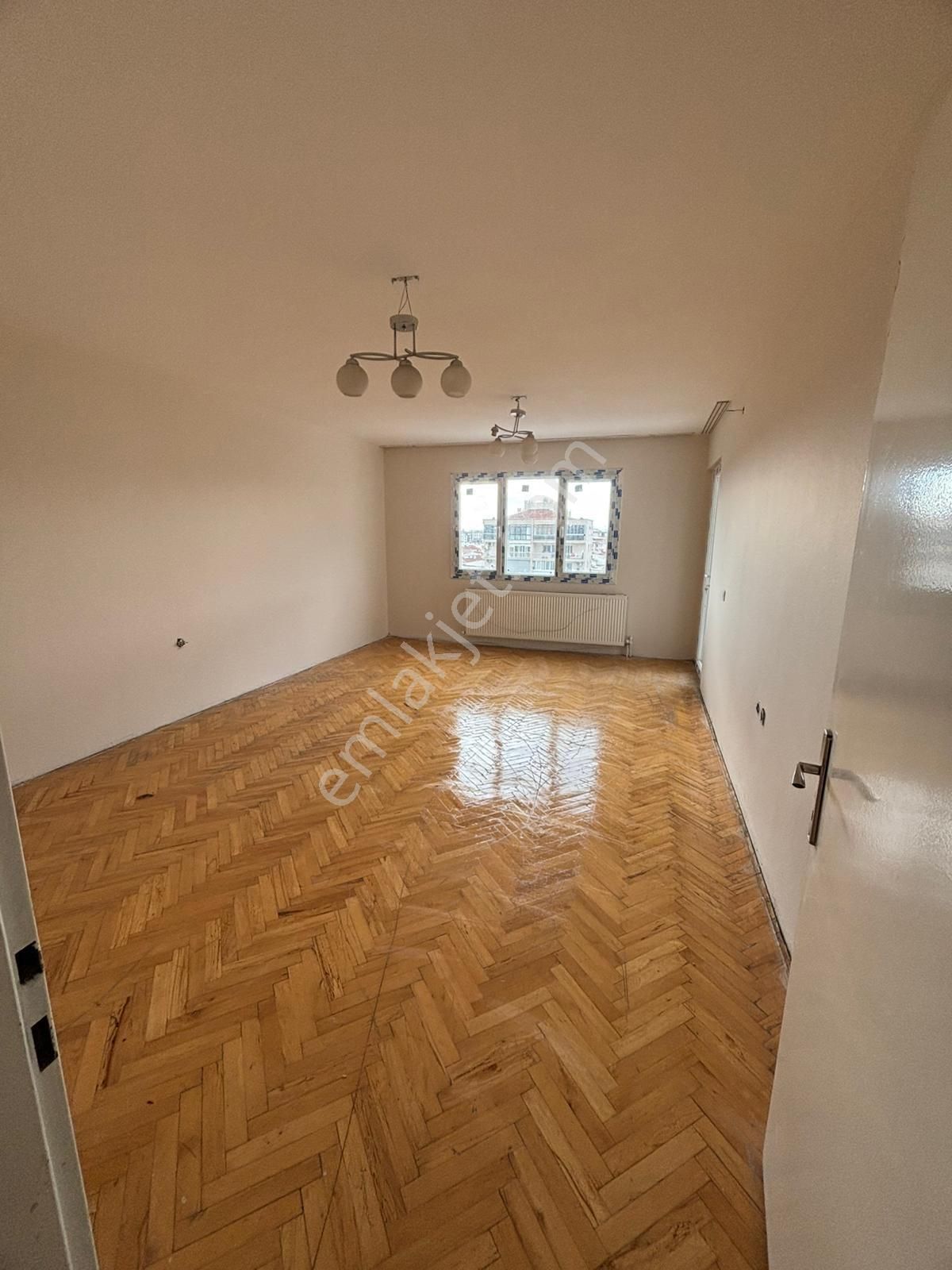 Kate Gayrimenkulden Girne Bulvarında 3+1 Daire Kiralıktır - Görsel 26
