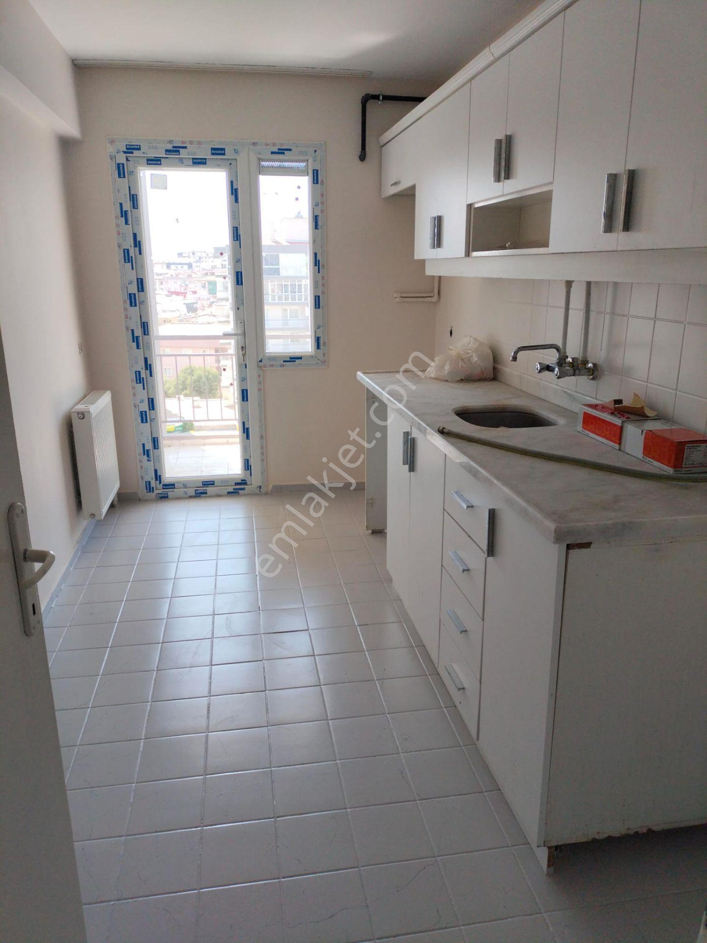 Kate Gayrimenkulden Girne Bulvarında 3+1 Daire Kiralıktır - Görsel 33