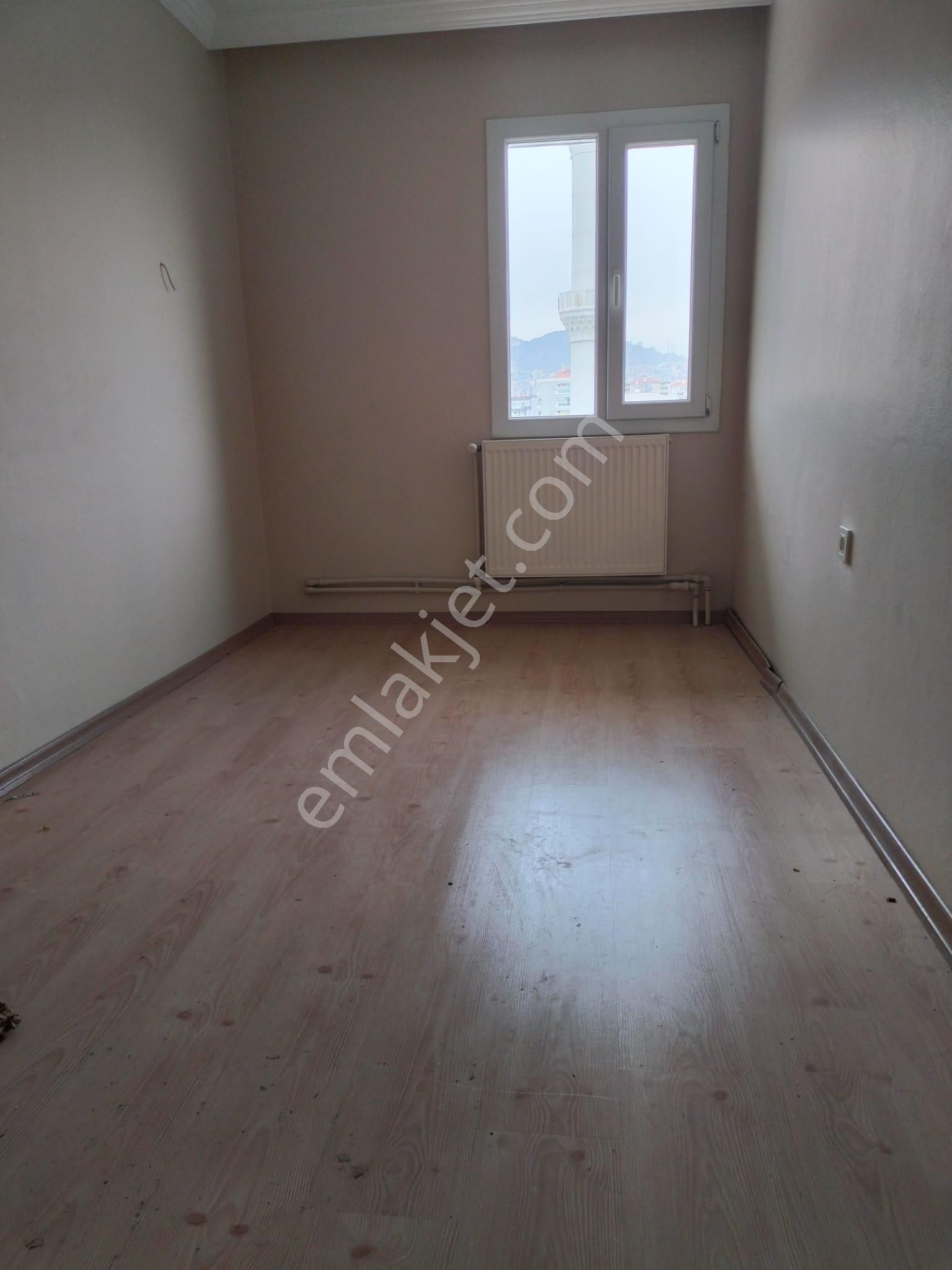 Kate Gayrimenkulden Girne Bulvarında 3+1 Daire Kiralıktır - Görsel 13