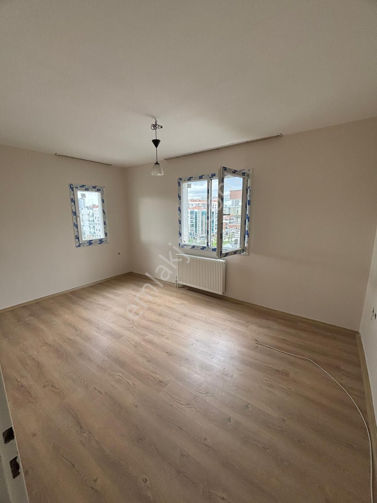 Kate Gayrimenkulden Girne Bulvarında 3+1 Daire Kiralıktır - Görsel 32