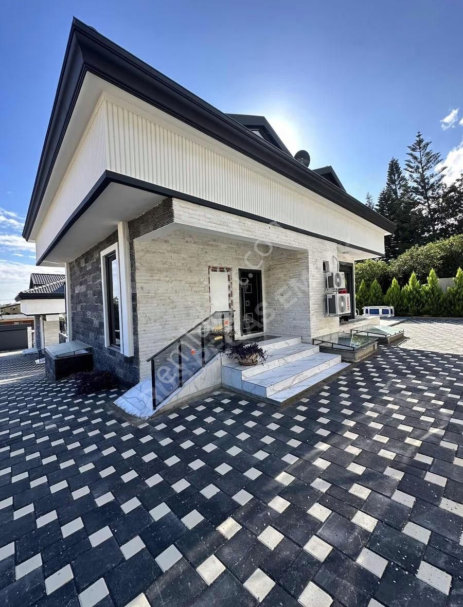 Antalya Kemer Göynük 7+1 Havuzlu Satılık Lüks Eşyalı Villa - Görsel 19