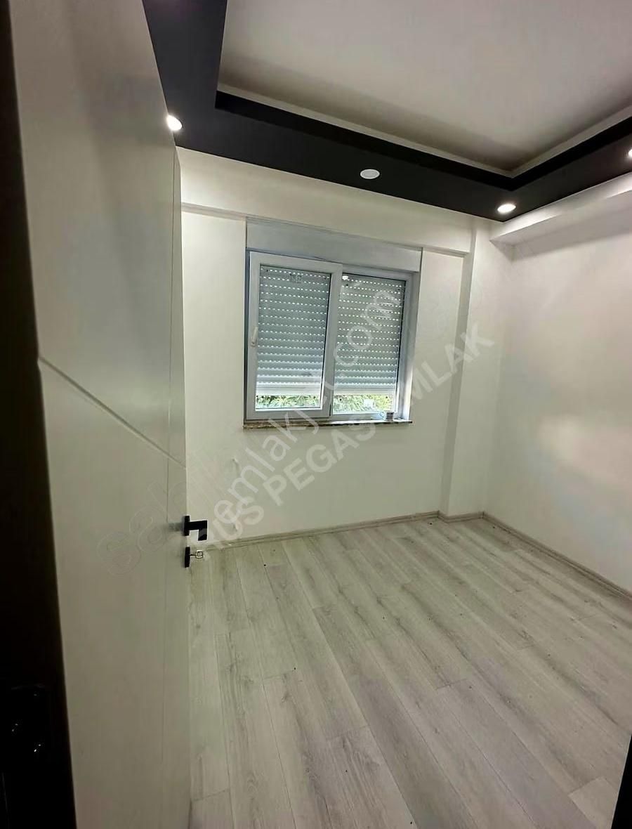 Kızıltoprak Mah Süper Konumda Lüks Sıfır - Görsel 12