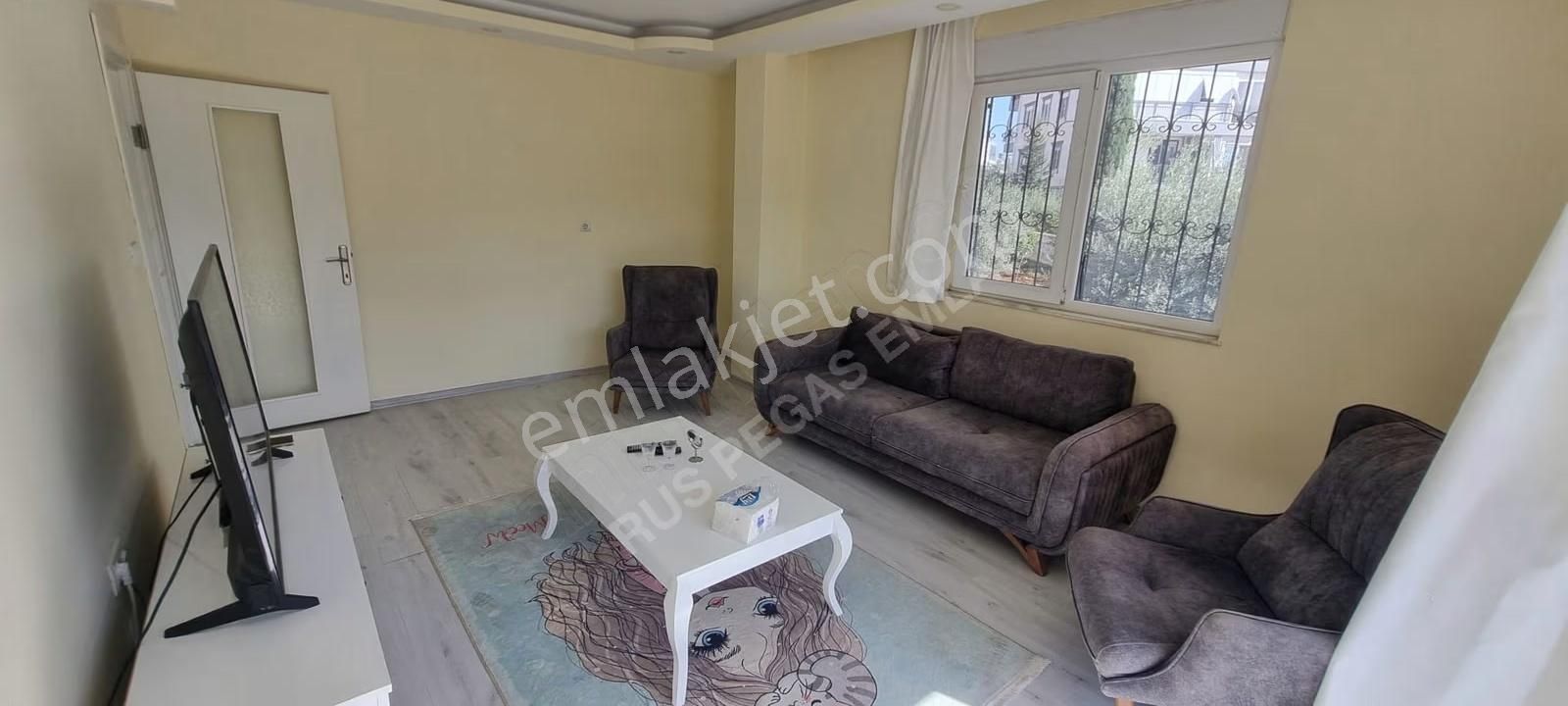 Devlet Hastanesi Yakını Yüksek Giriş 2+1 Ayrı Mutfaklı