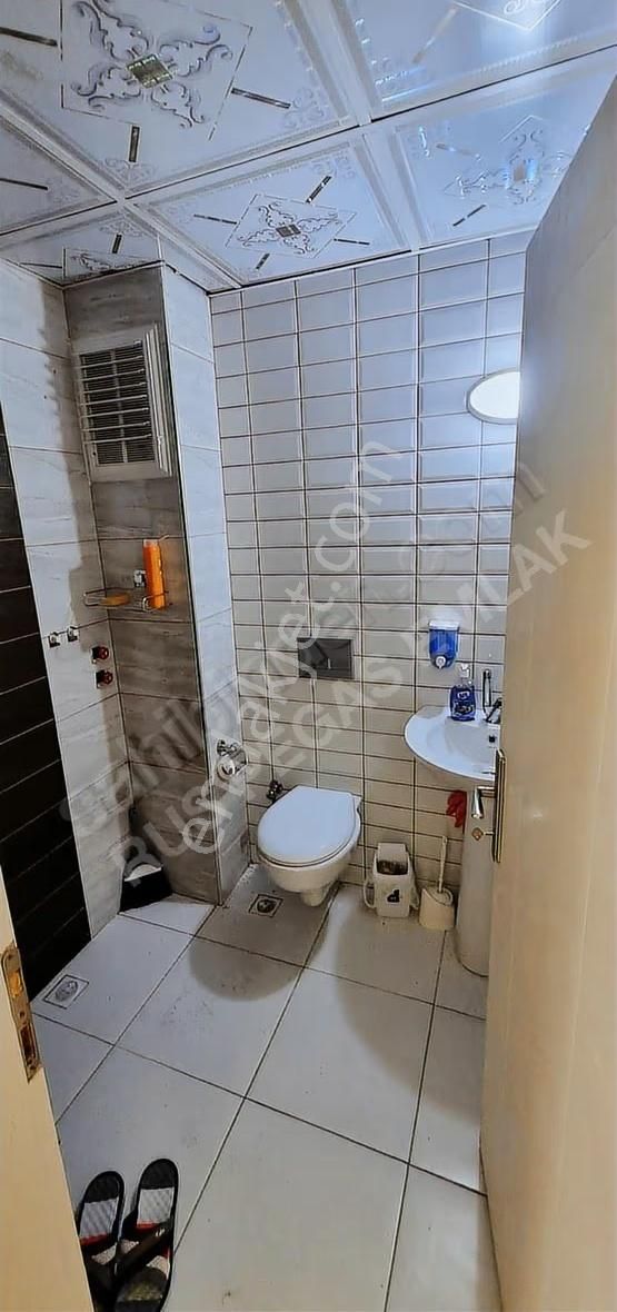 Devlet Hastanesi Yakını Yüksek Giriş 2+1 Ayrı Mutfaklı - Görsel 3