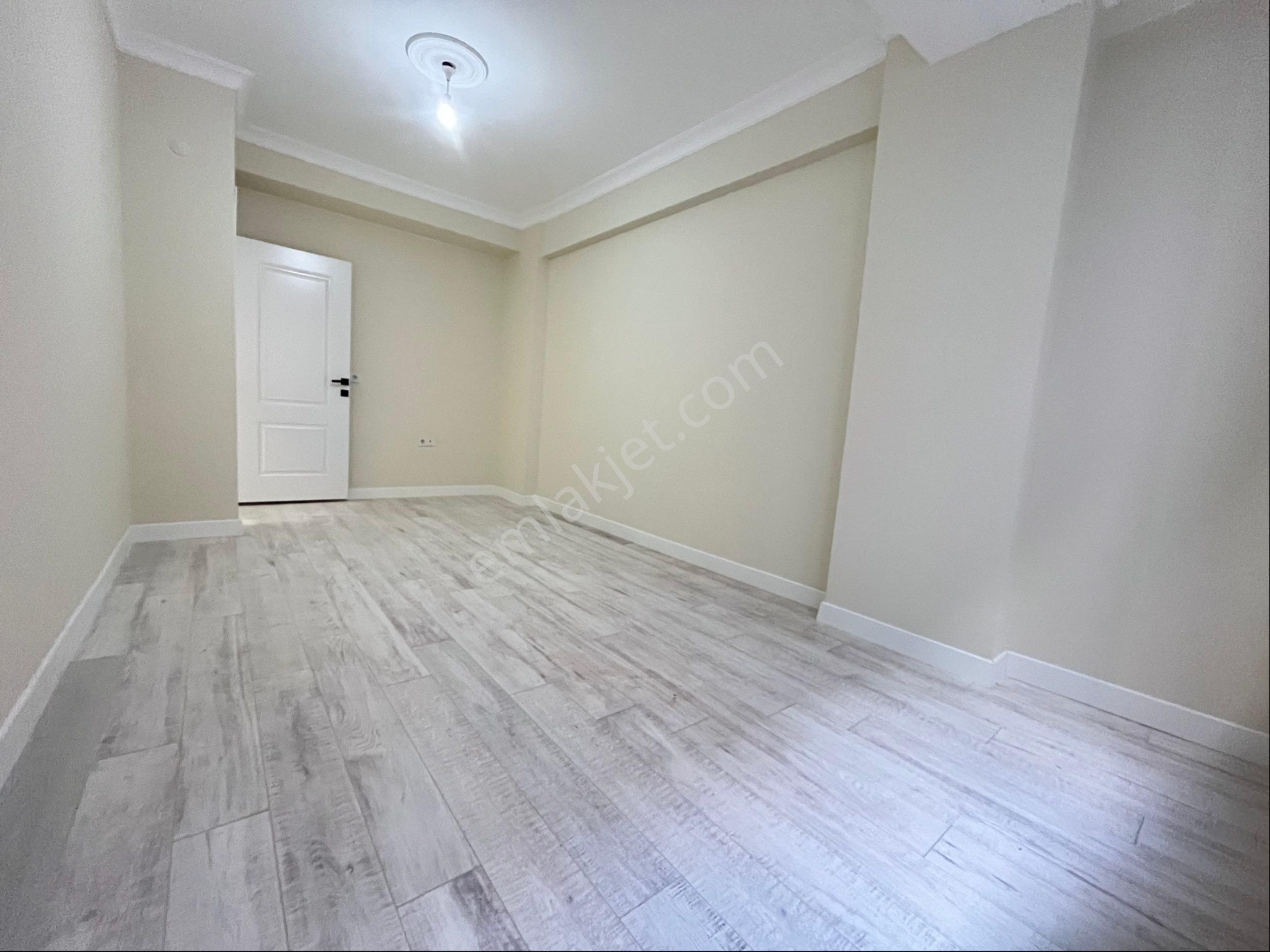 İmren Gayrimenkul'den Gültepe'de Satılık Lüks Yapım Sıfır 2+1 90 M2 Yüksek Giriş - Görsel 21