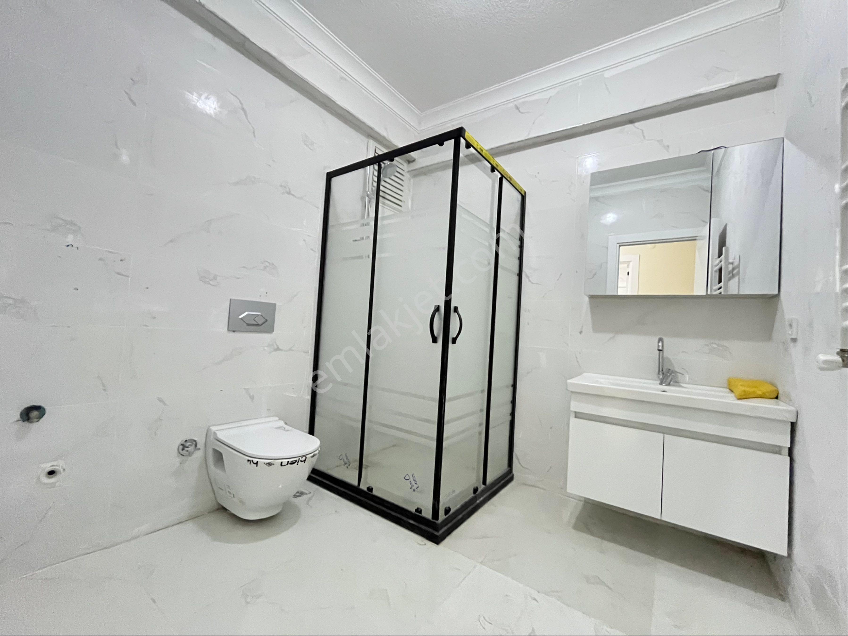 İmren Gayrimenkul'den Gültepe'de Satılık Lüks Yapım Sıfır 2+1 90 M2 Yüksek Giriş - Görsel 34