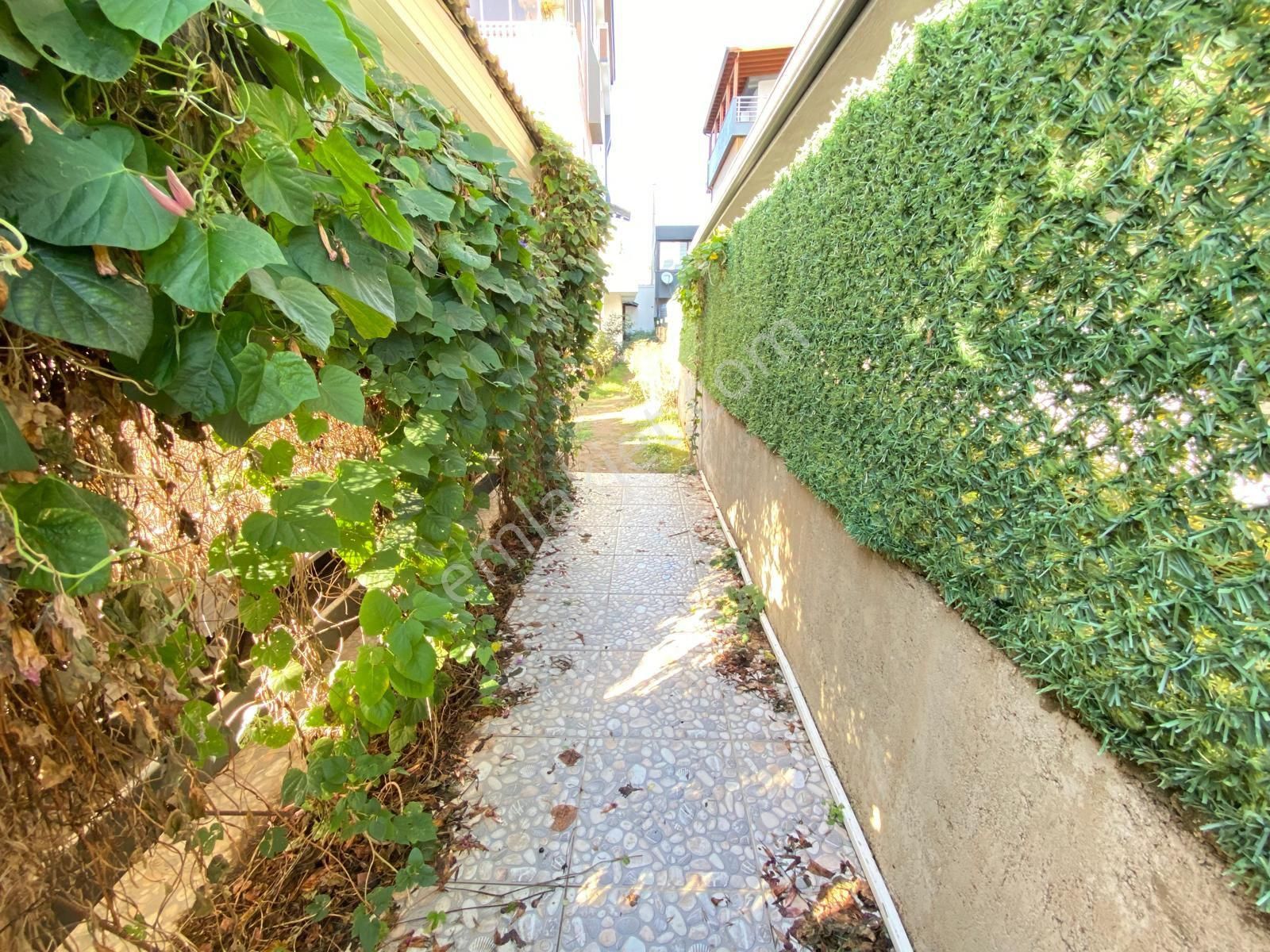 Seferihisar Doğanbey Bölgesinde Denize 50mt Mesafe'de 1+1 Daire - Görsel 4