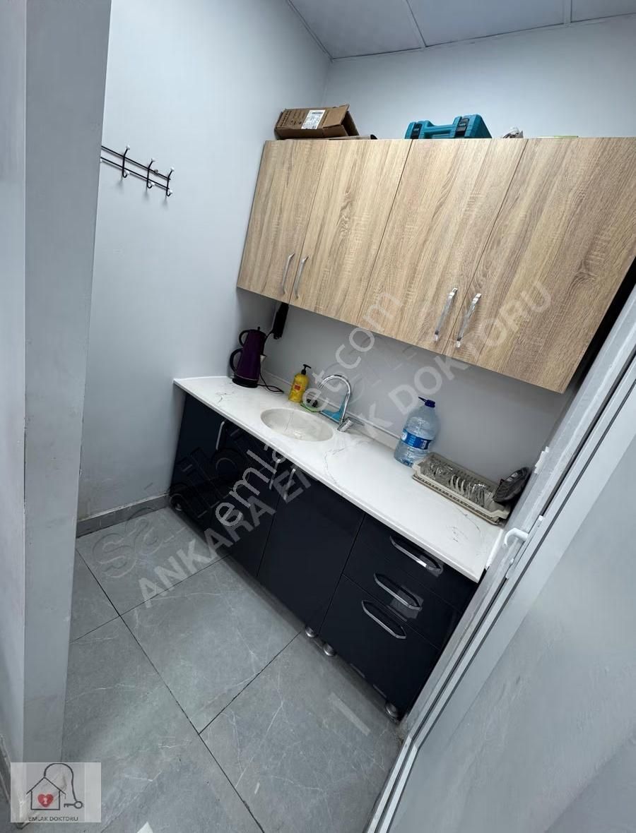 Koru Hastanesi Arkasında Ful Yapılı Berber Dükkanı - Görsel 4