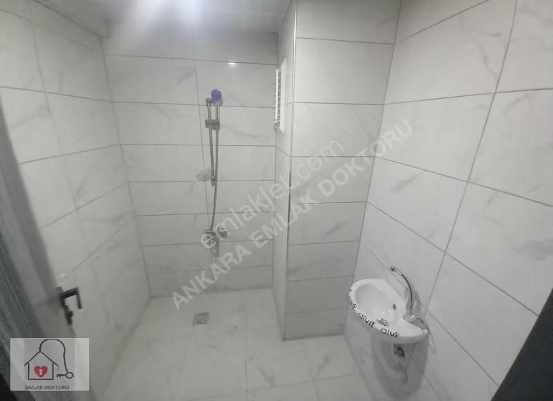 Sincan Merkez De Sıfır Bina Full Yapılı E.banyo 3+1 Geniş Daire - Görsel 27