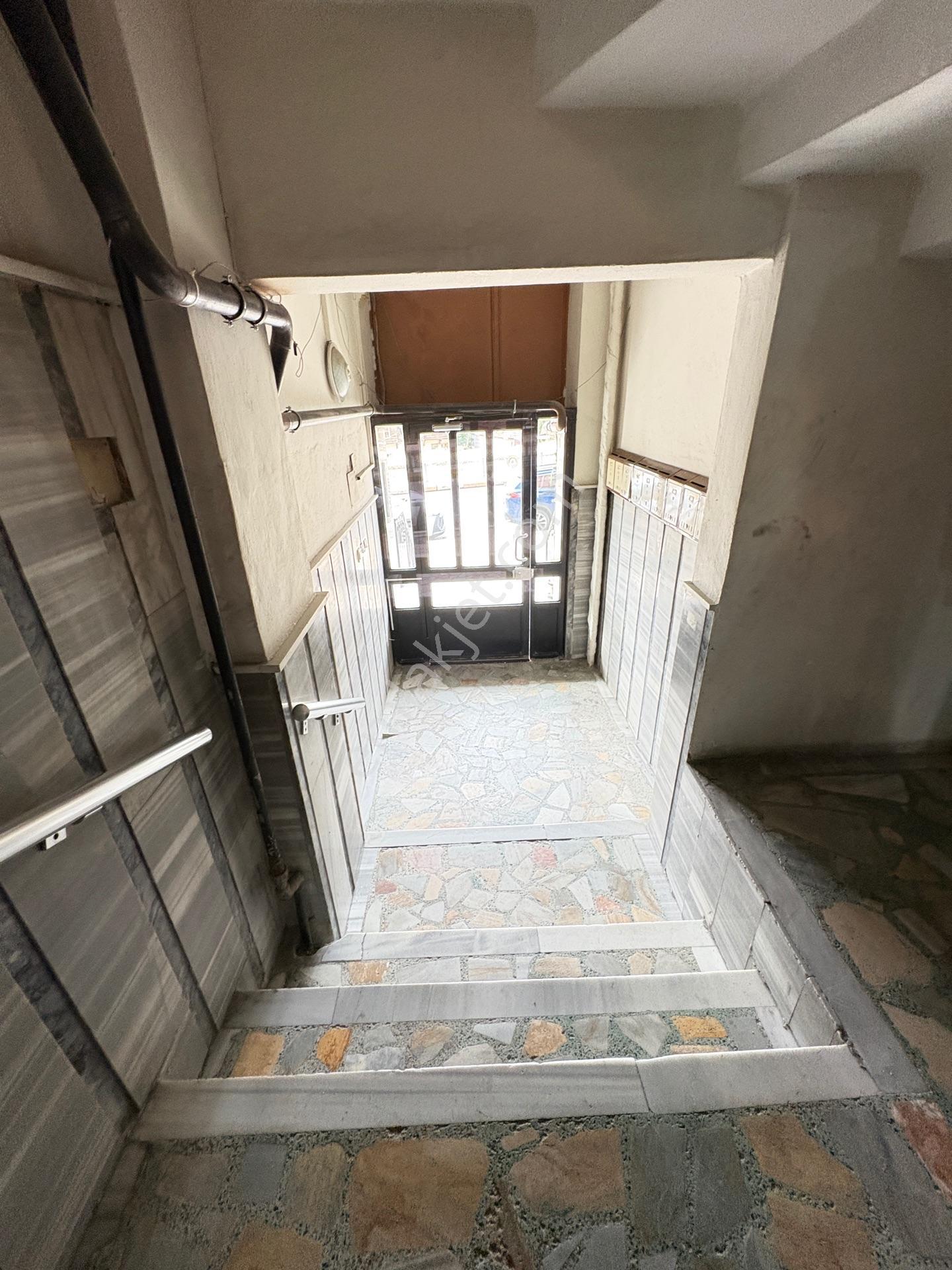 Marmara'dan Ayşekadın Ana Cadde Üzerinde Satılık 3+1 Daire - Görsel 25