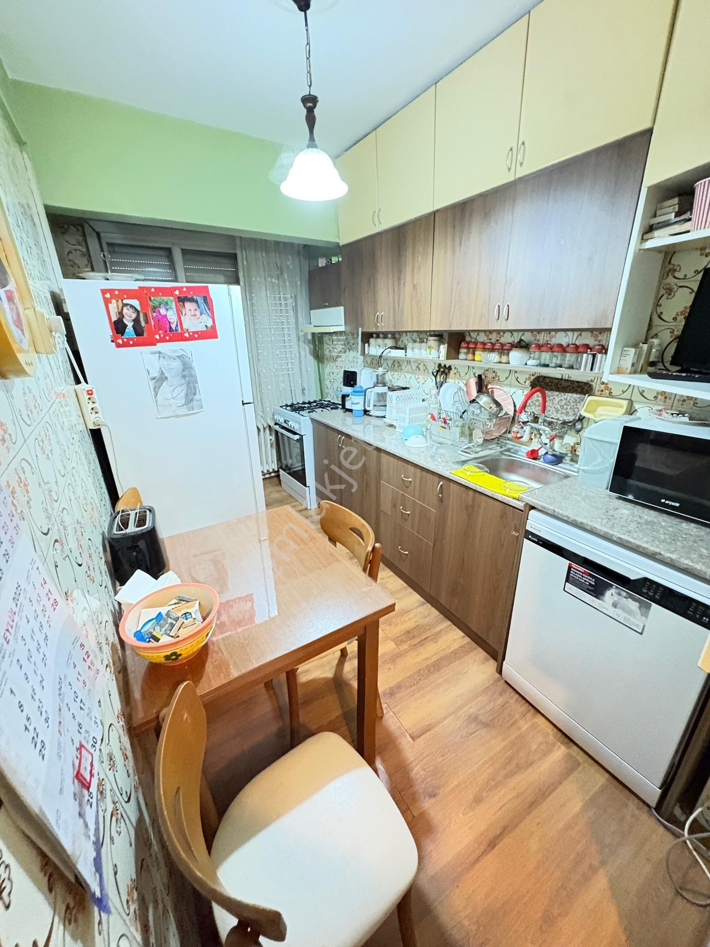 Marmara'dan Ayşekadın Ana Cadde Üzerinde Satılık 3+1 Daire - Görsel 12