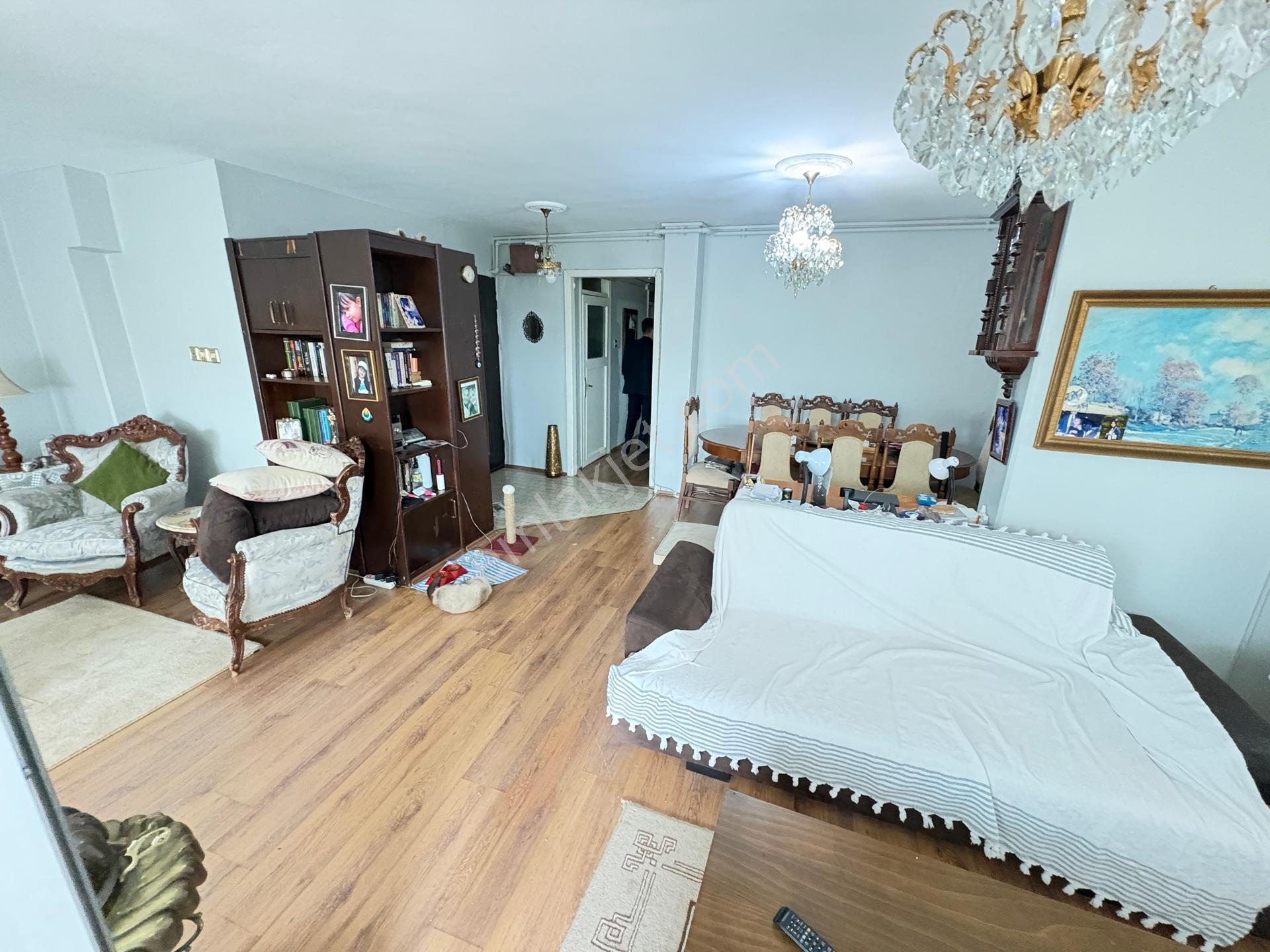 Marmara'dan Ayşekadın Ana Cadde Üzerinde Satılık 3+1 Daire - Görsel 7