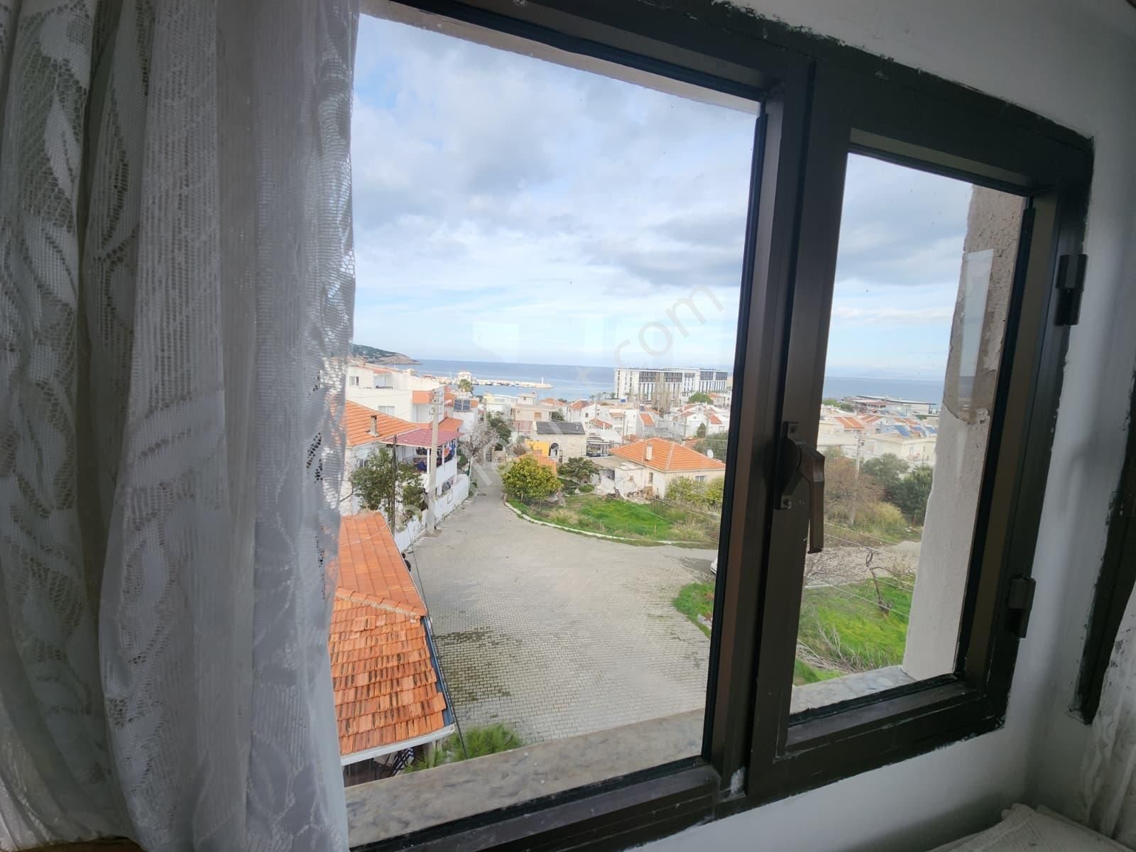 Mordoğan İskeleye 200m Mesafede Deniz Manzaralı Müstakl Kagir Ev - Görsel 6