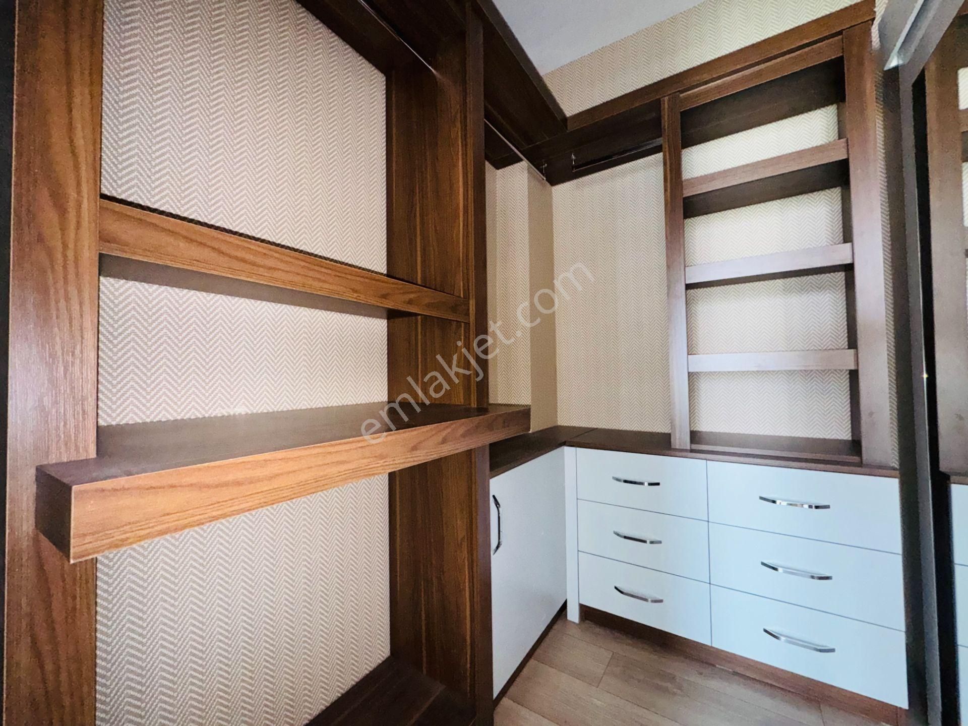 Nam-ak Emlak'tan Hastane Yakını Güney C. Lüks 4+1 Site Dairesi - Görsel 27