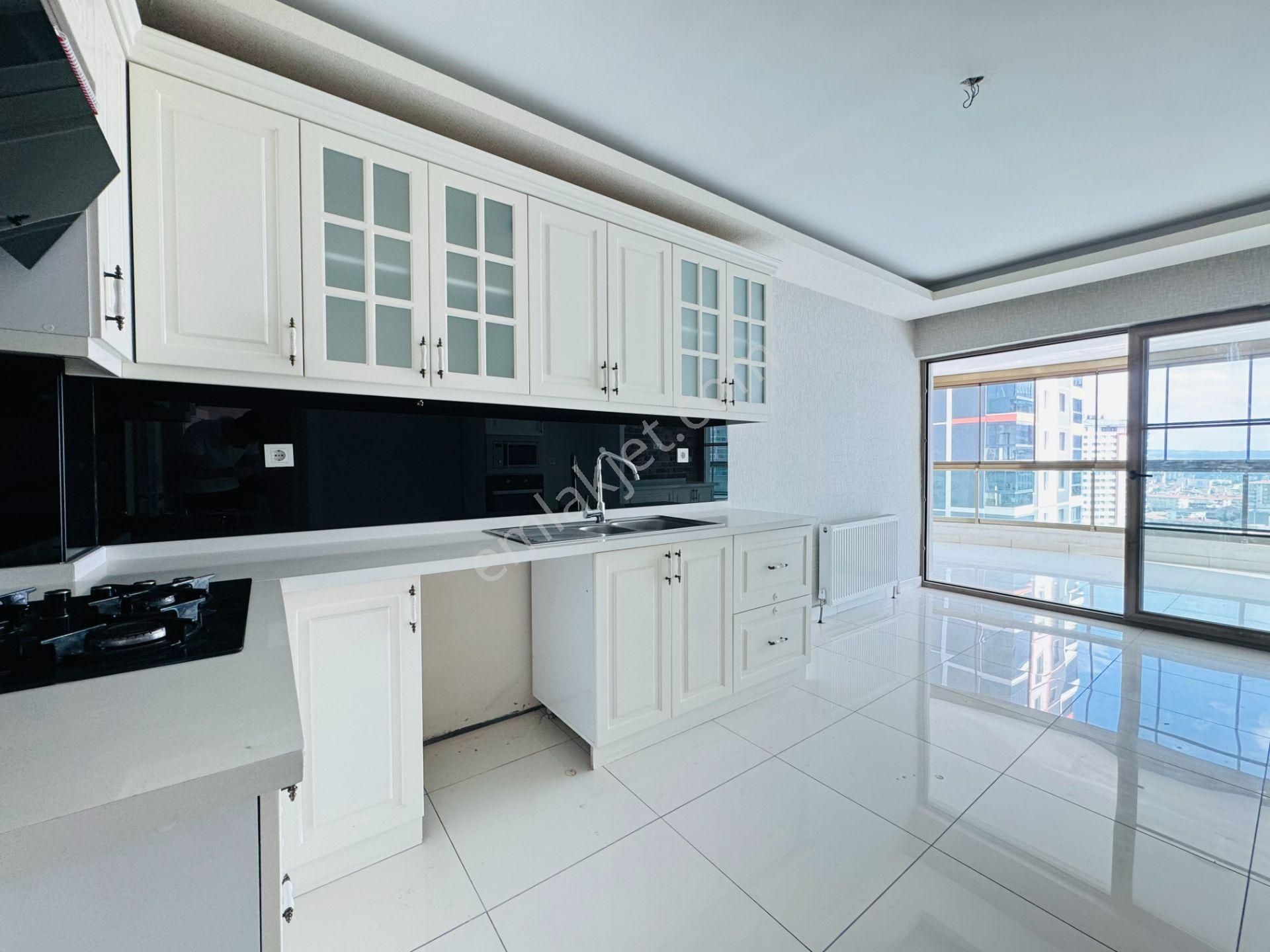 Nam-ak Emlak'tan Hastane Yakını Güney C. Lüks 4+1 Site Dairesi - Görsel 2