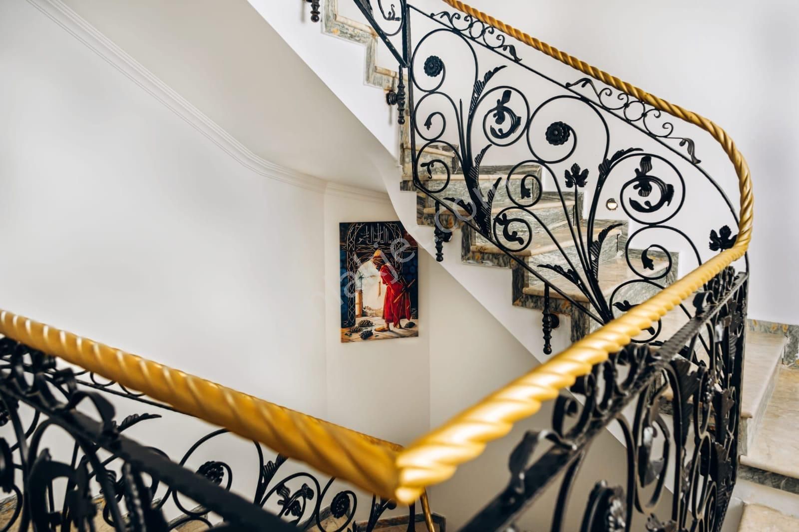 Belek Mah. Satilik Özel Mimari Eşsiz 7+2 Lüx Villa - Görsel 7