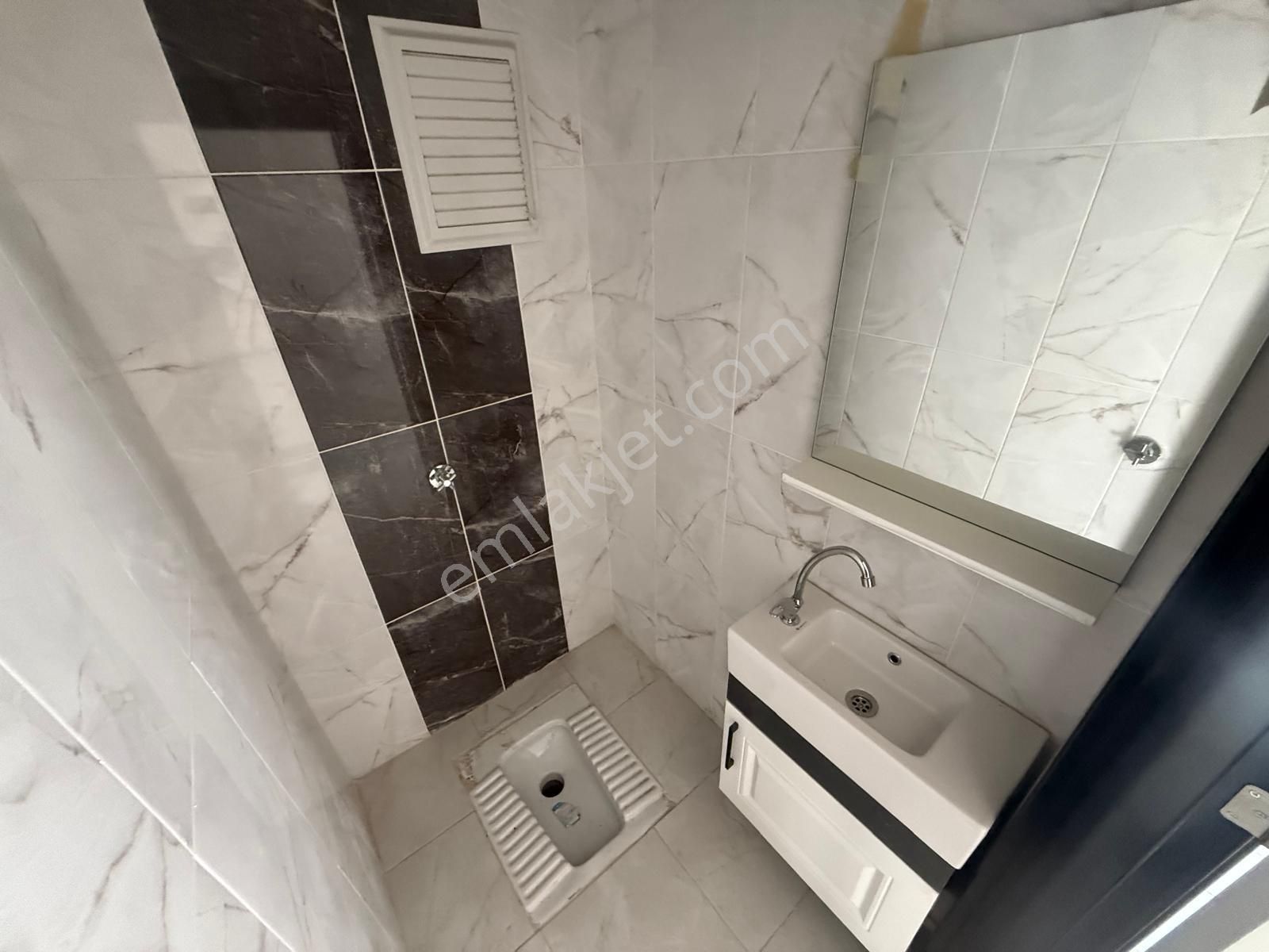 Rota'dan Cadde Üzeri Çift Bloklu Sitede13.kat 4+1 Giyinme Odalı - Görsel 24