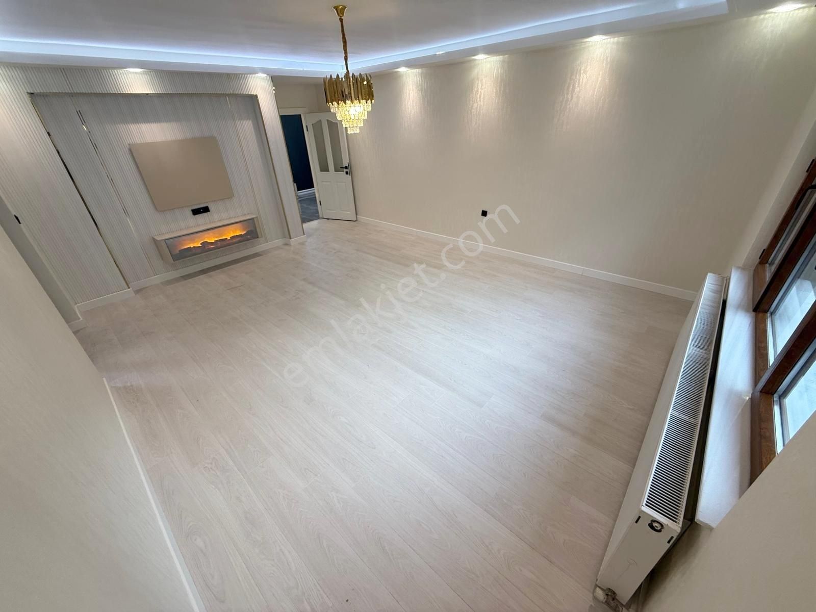 Rota'dan Seval Caddesi Üzeri 3+1 Lüx Yapı E.banyo+k.otopark.!!! - Görsel 32