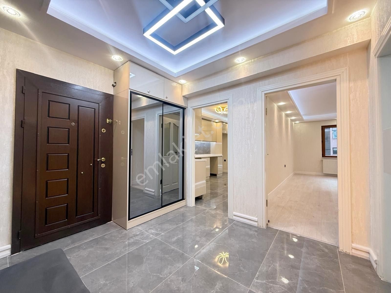 Rota'dan Seval Caddesi Üzeri 3+1 Lüx Yapı E.banyo+k.otopark.!!! - Görsel 26