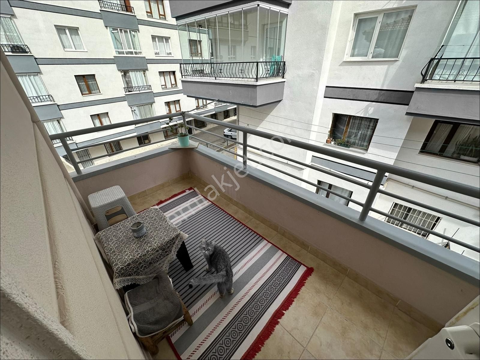 Rota'dan Yükseltepe Göbekte 3.kat Asansörlü- Lüx Yapı 3+1 !! - Görsel 4