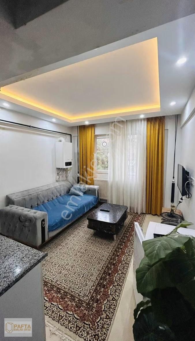 İncilipınarda Satılık 55m2 Geniş Yüksek Zemın 1+1 Apart - Görsel 3