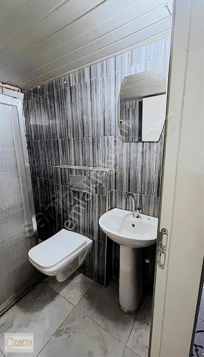 İncilipınarda Satılık 55m2 Geniş Yüksek Zemın 1+1 Apart - Görsel 14