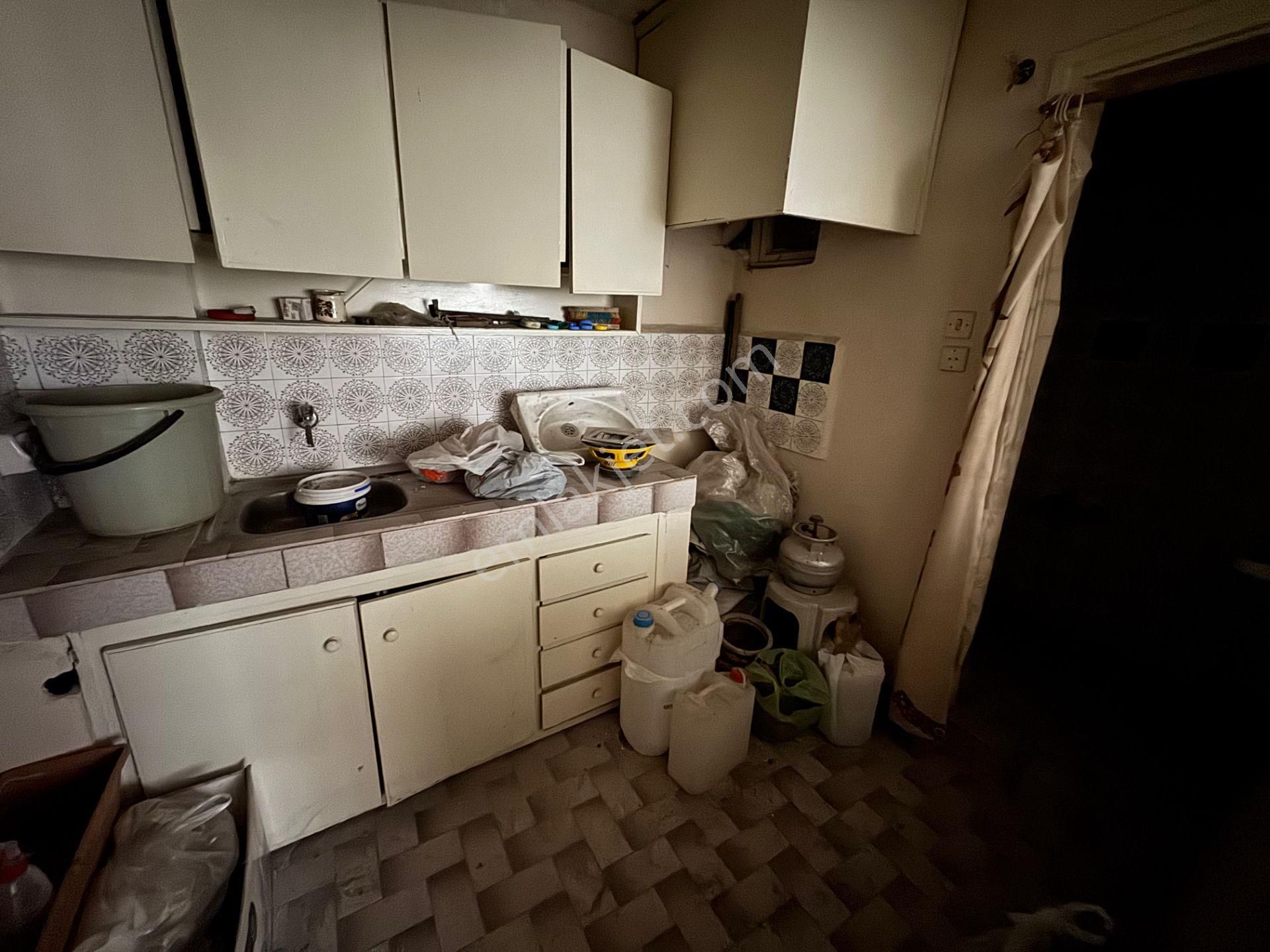 Gemlik'te Satılık 3 Katlı Apartman - Görsel 33