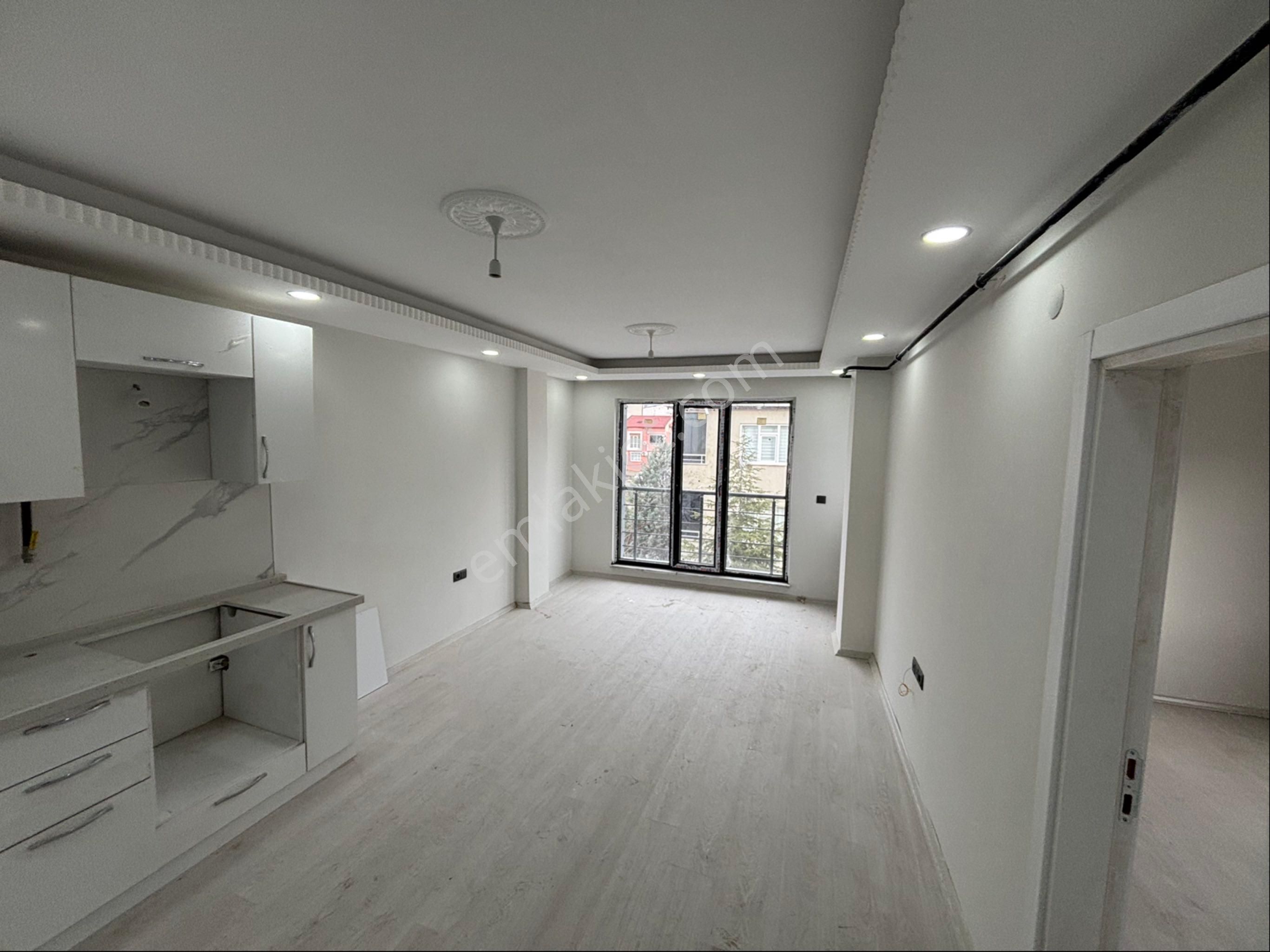 Tekirdağ Süleymanpaşa Çınarlı Mah Satılık 2+1 Daire Amerikan Mutfaklı