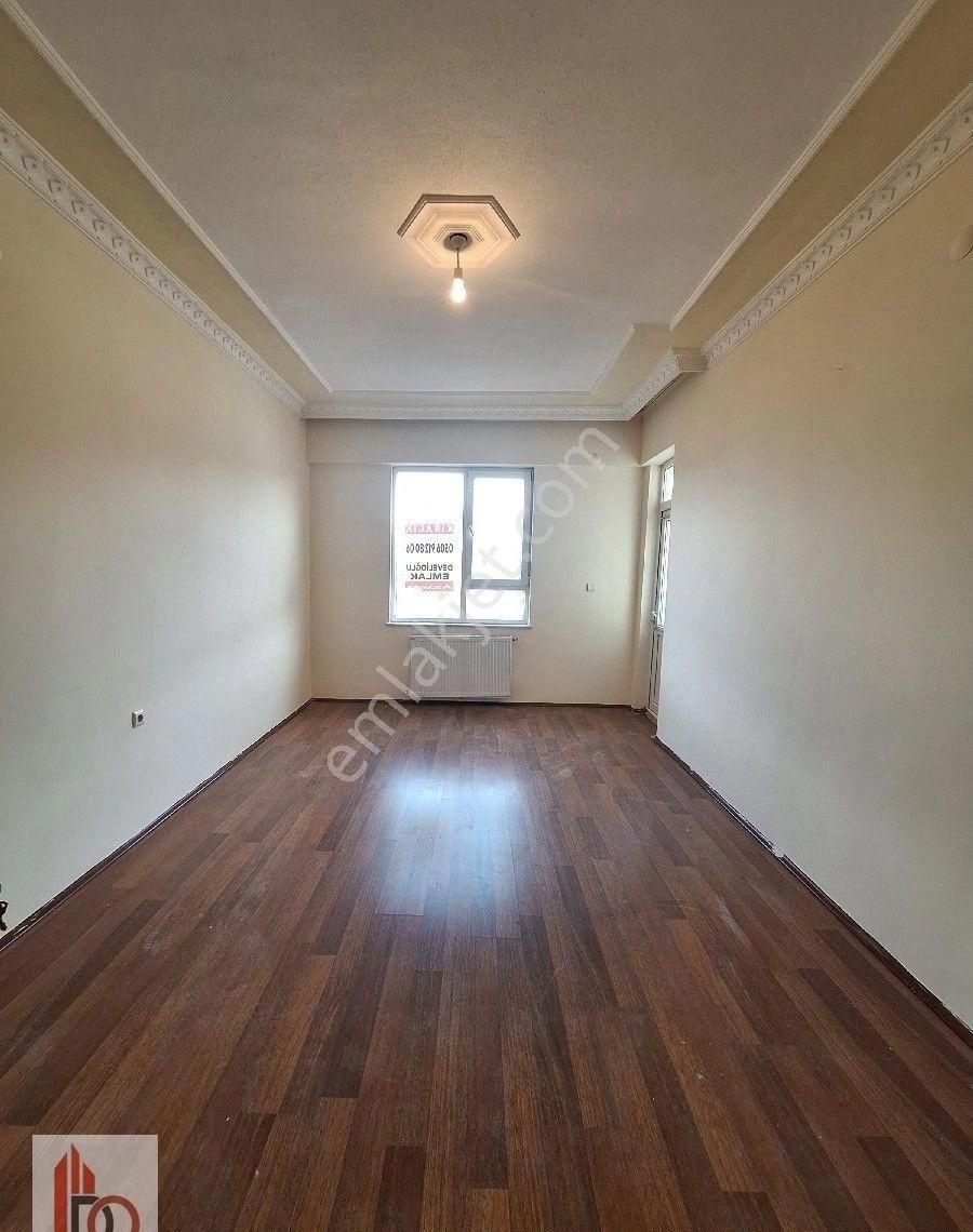 Çarşı Merkezde Ara Kat Kiralık Daire - Görsel 3