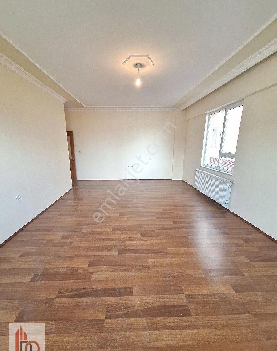 Çarşı Merkezde Ara Kat Kiralık Daire - Görsel 12