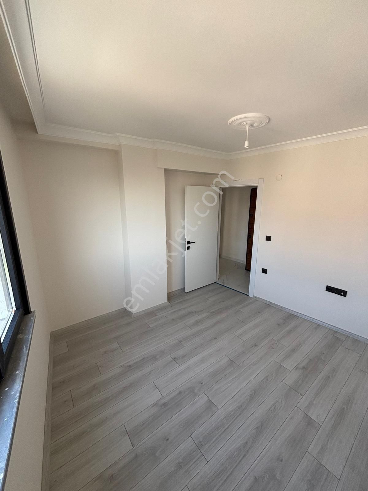 Çayırova Park Ovanın Orada Ana Cadde Üzeri 2+1 Asansörlü Arakat - Görsel 14