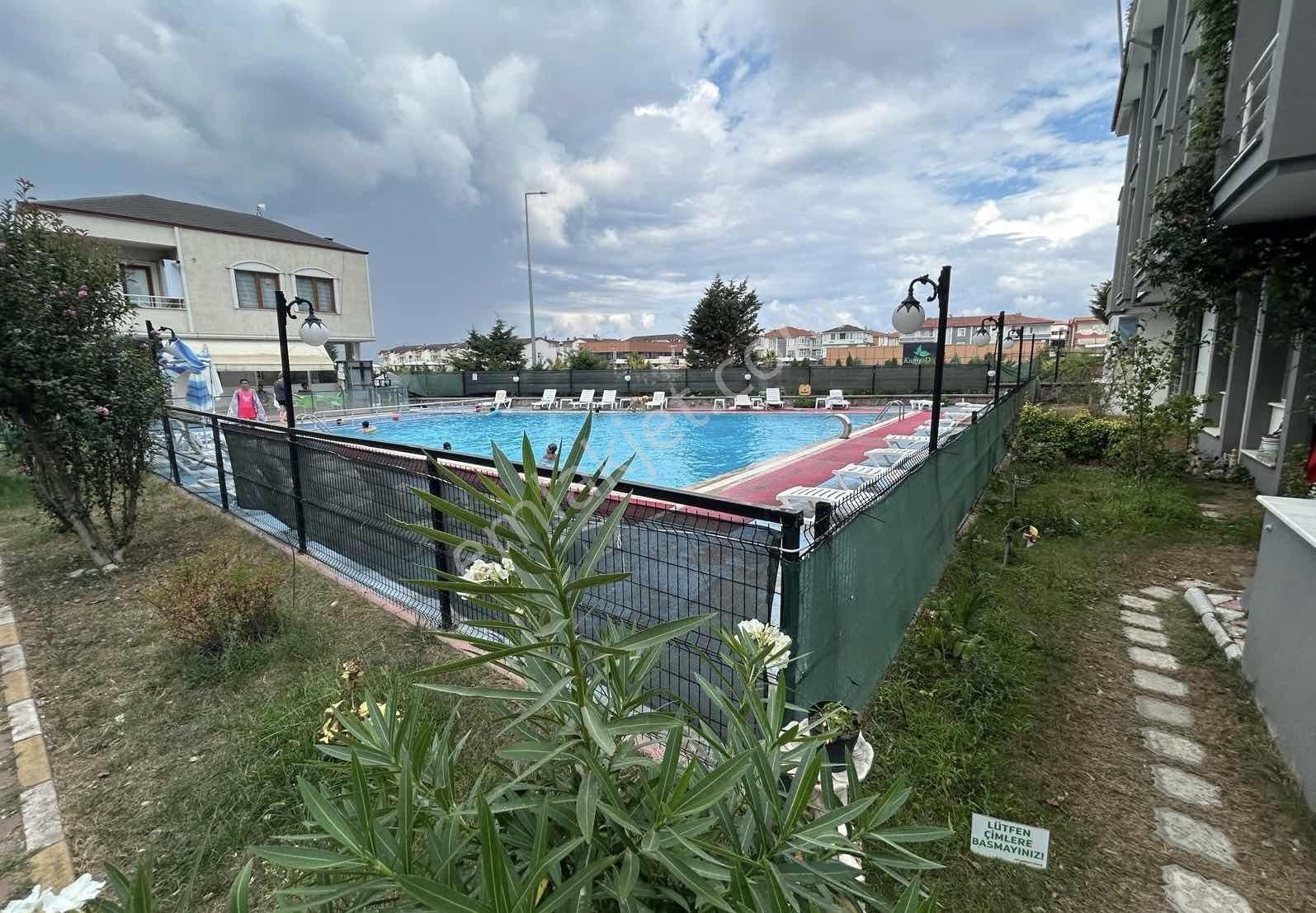 Karasu Çınar Gayrimenkul Den Havuzlu 1+1 - Görsel 9