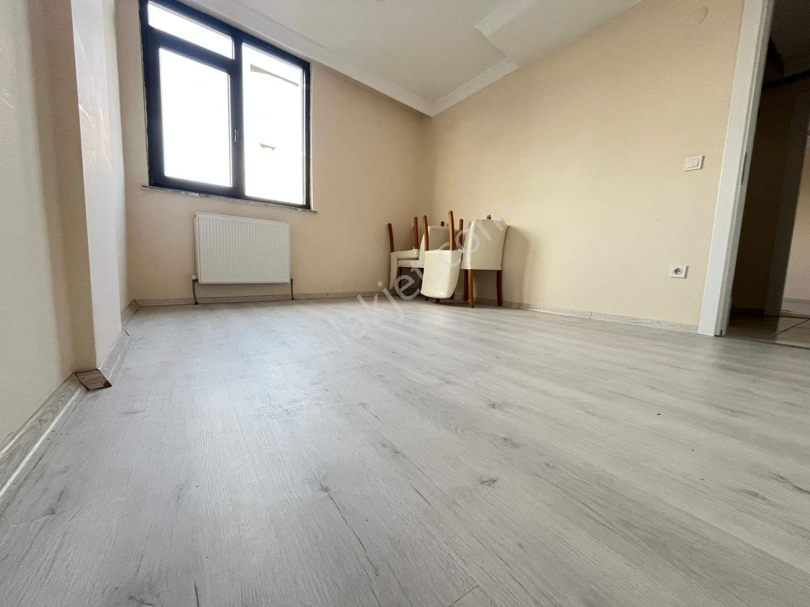 Mimar Sinan Mahalesinde 3+1 Kiralık Üst Dubleks - Görsel 12