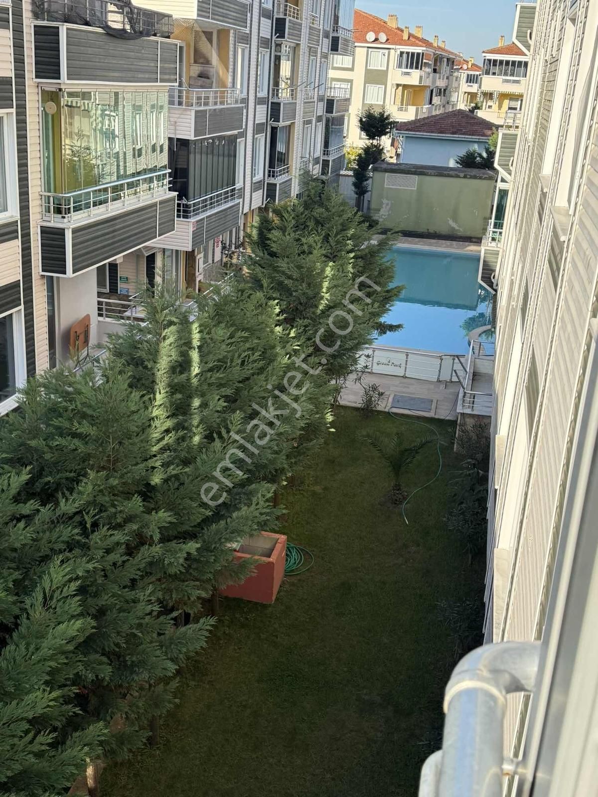 Karasu Çınar Gayrımenkul Den Havuzlu Ara Kat 2+1 - Görsel 4