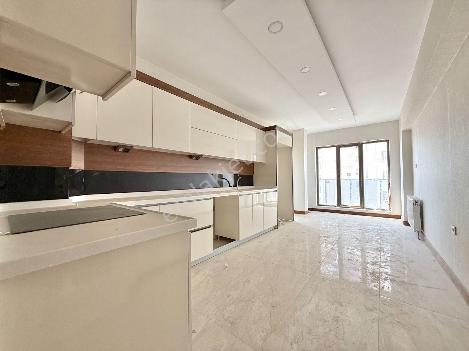 Çiftçioğullarından Hastane Yakını Lüx Sitede G.odalı 4+1 Daire - Görsel 3