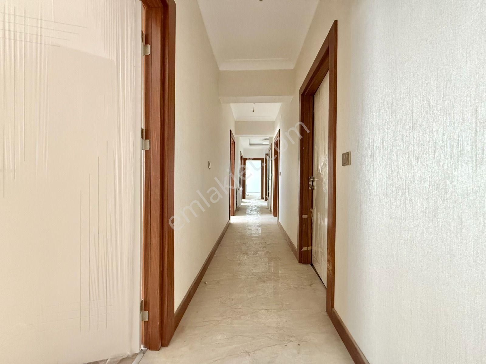 Çiftçioğullarından Hastane Yakını Lüx Sitede G.odalı 4+1 Daire - Görsel 26