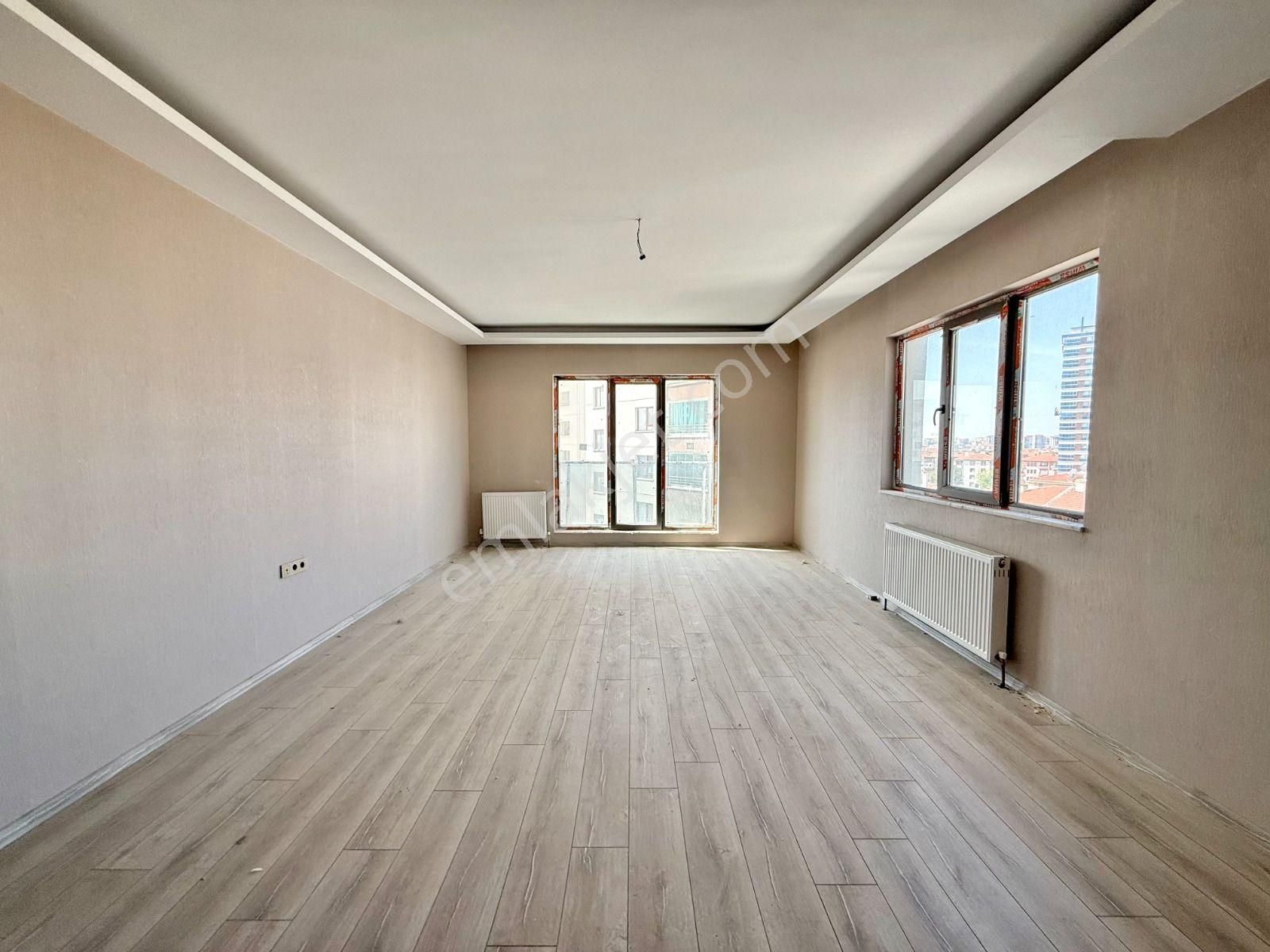 Çiftçioğullarından Hastane Yakını Lüx Sitede G.odalı 4+1 Daire - Görsel 8