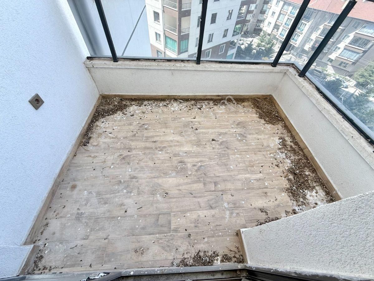 Çiftçioğullarından Hastane Yakını Lüx Sitede G.odalı 4+1 Daire - Görsel 15