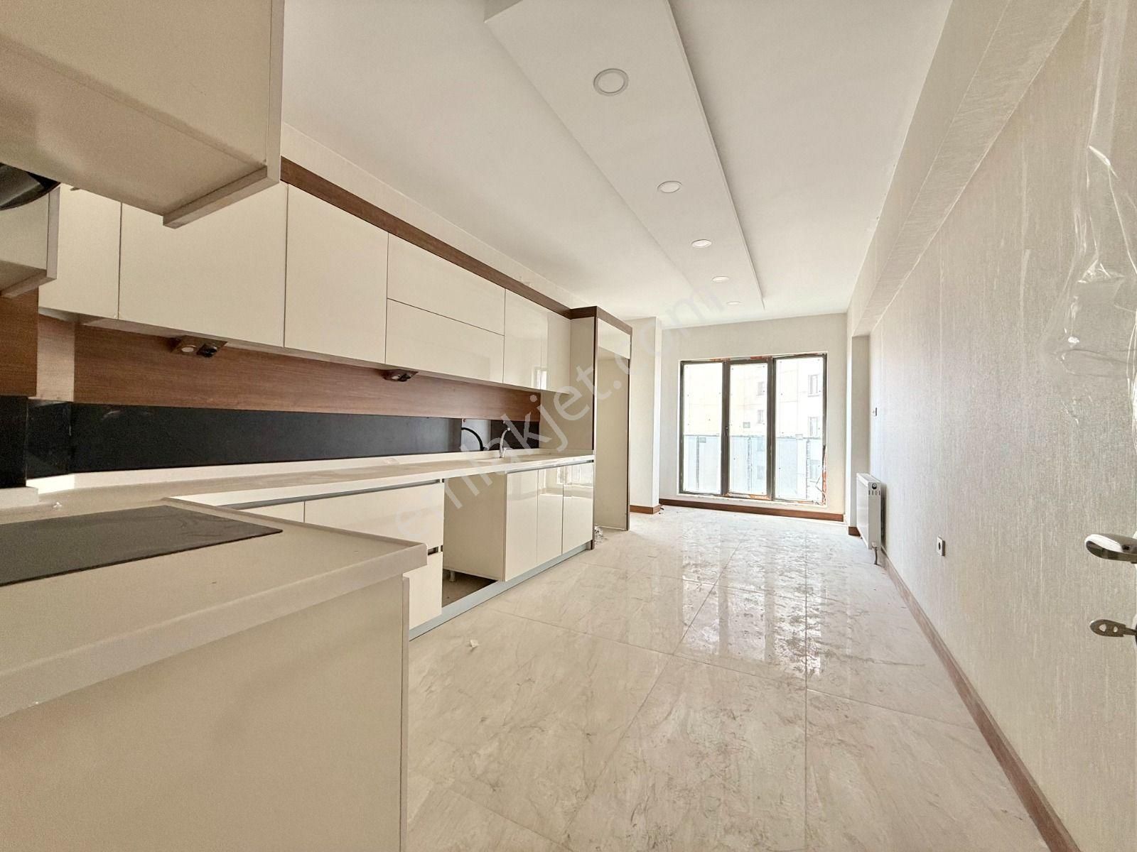 Çiftçioğullarından Hastane Yakını Lüx Sitede G.odalı 4+1 Daire - Görsel 2