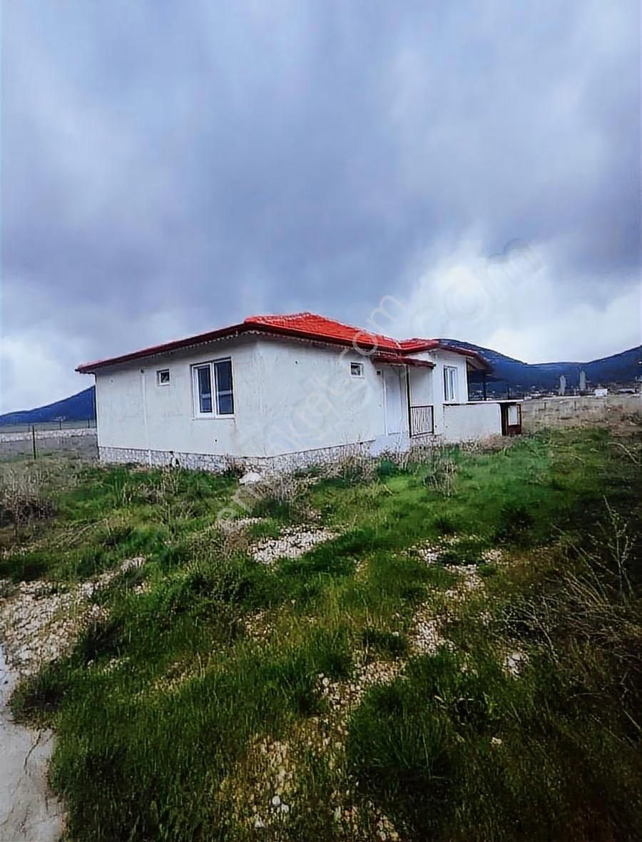 Bezirganda 1140 M2 Satılık Tarla Ve Ev. - Görsel 13