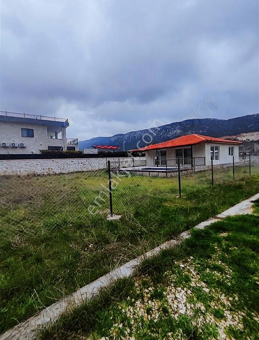 Bezirganda 1140 M2 Satılık Tarla Ve Ev. - Görsel 11