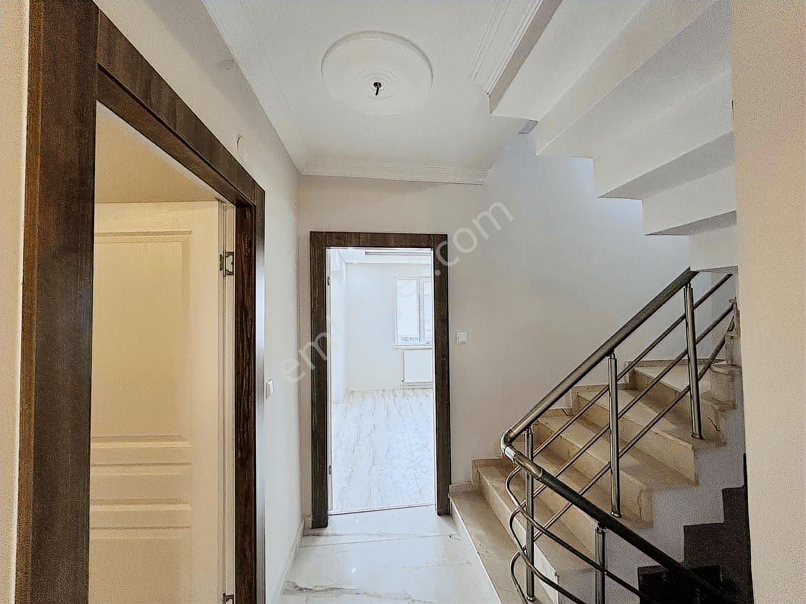 Balıkesir Karesi Kuva-i Milliye Mah. 4+2 Satılık Triplex Villa - Görsel 3