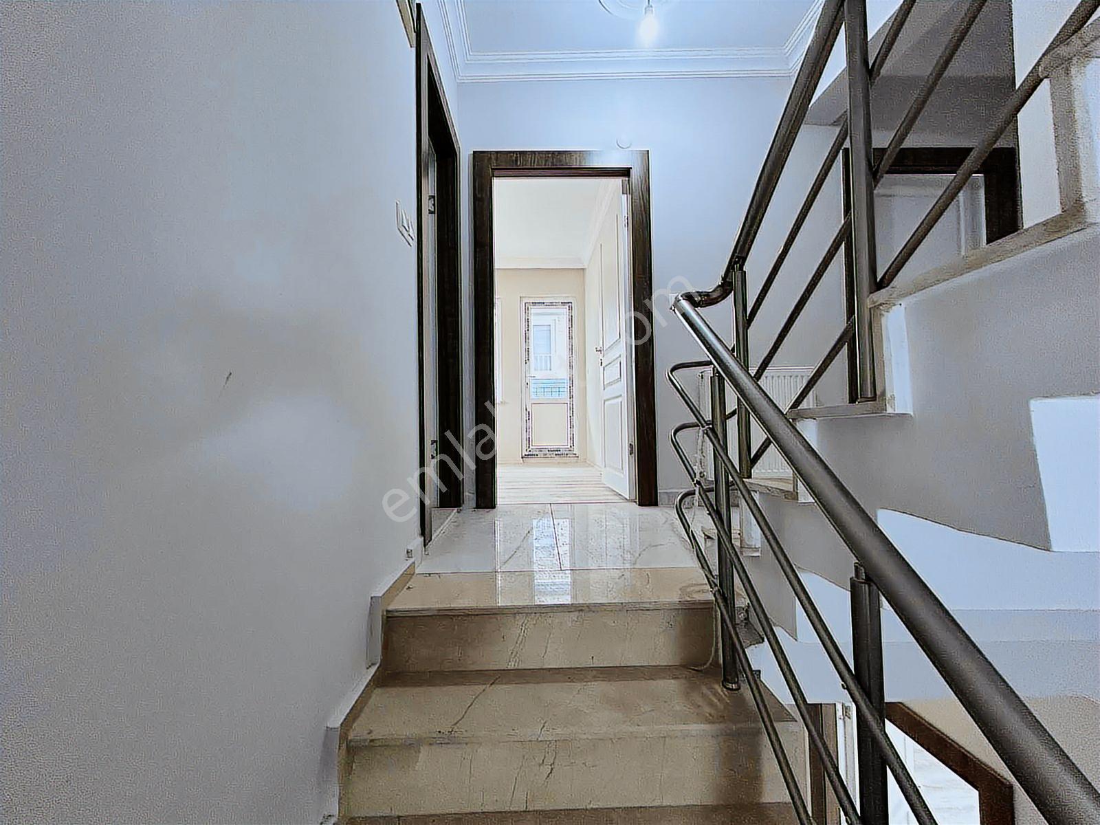 Balıkesir Karesi Kuva-i Milliye Mah. 4+2 Satılık Triplex Villa - Görsel 6