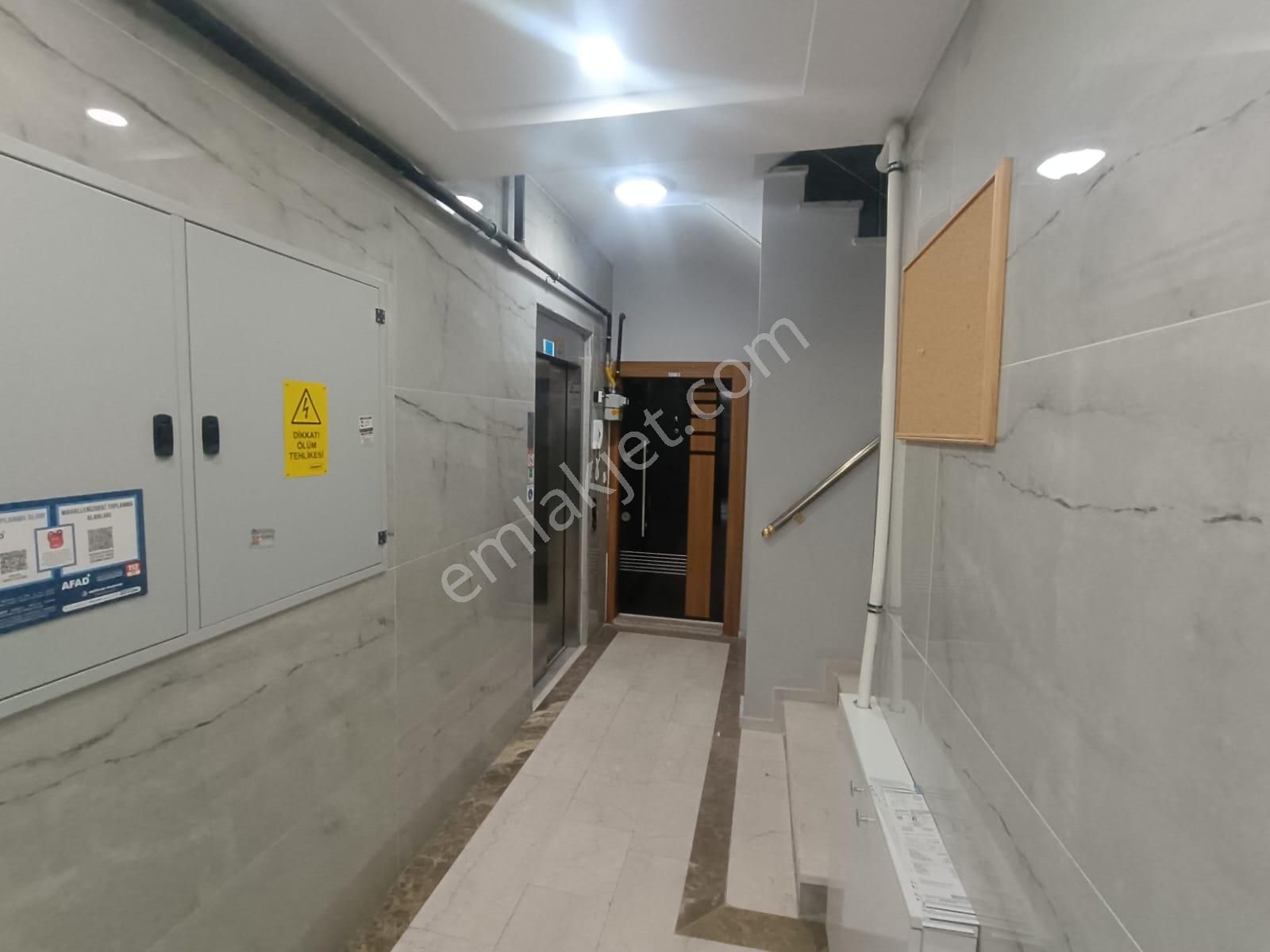 Bağcılar/barbaros Mah. Metroya Yakın 1+1 Eşyalı Satılık Daire - Görsel 4