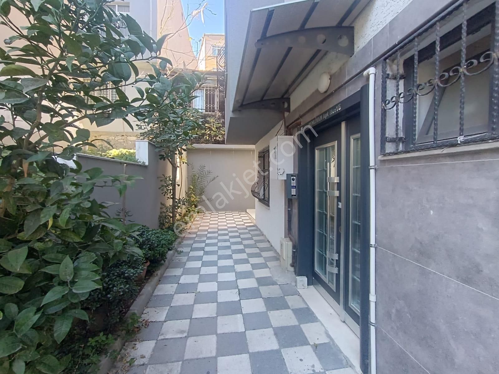 Bağcılar/barbaros Mah. Metroya Yakın 1+1 Eşyalı Satılık Daire - Görsel 3