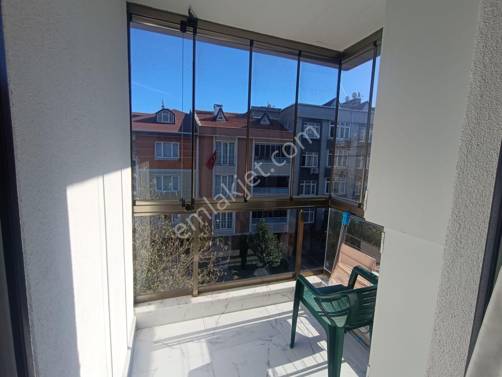 Bağcılar/barbaros Mah. Metroya Yakın 1+1 Eşyalı Satılık Daire - Görsel 11