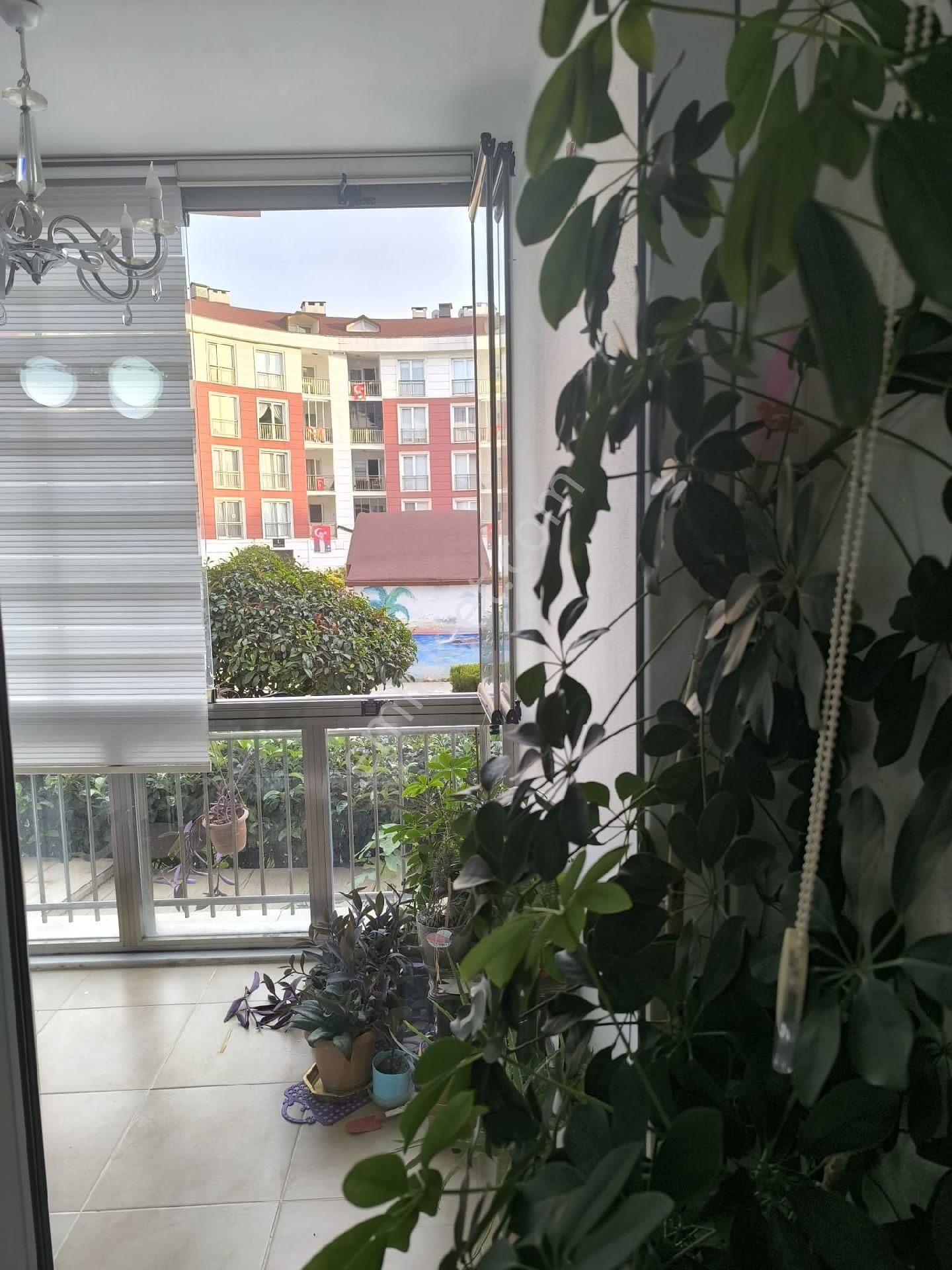 Mudanya Birinci Life Evlerinde 3+1 Bahçeli Bahçe Katı 160 M2 Satılık Daire - Görsel 14