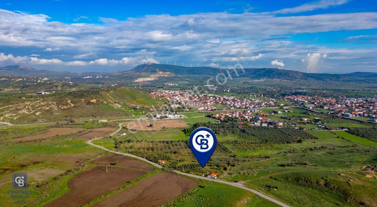 Foça Yenibağarası Mahallesinde Satılık Tarla Ve Ev - Görsel 19