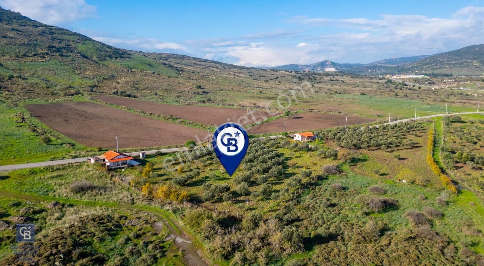 Foça Yenibağarası Mahallesinde Satılık Tarla Ve Ev - Görsel 13