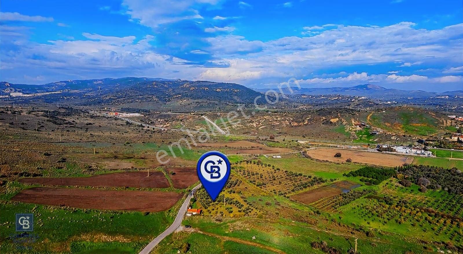 Foça Yenibağarası Mahallesinde Satılık Tarla Ve Ev - Görsel 12